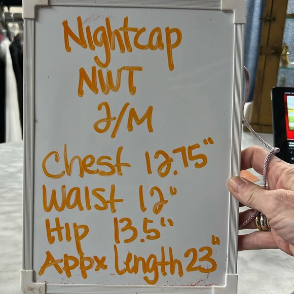 Nightcap NWT Peachy Nude Lace Bodysuit size 2/M - Picture 7 of 13